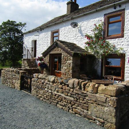 Lower Turnerford Farmhouse Newby  Bagian luar foto